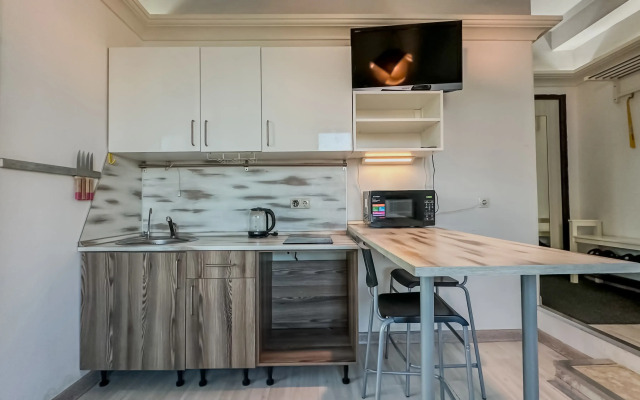 Апартаменты возле Метро Водный Стадион