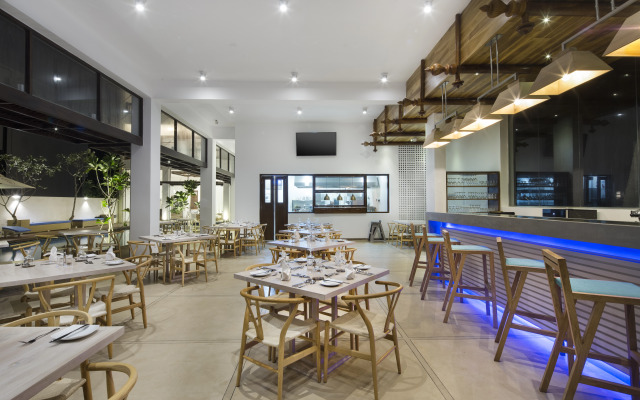 Lucky Elephant Hotel
