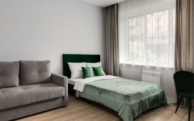 Na ul. SHvernika Flat