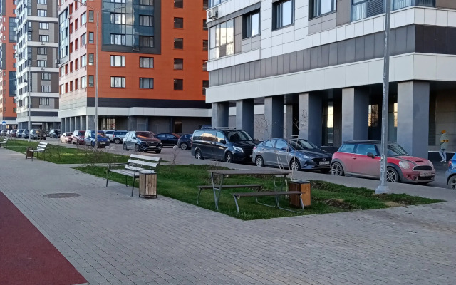 Апартаменты Листья на Автозаводской