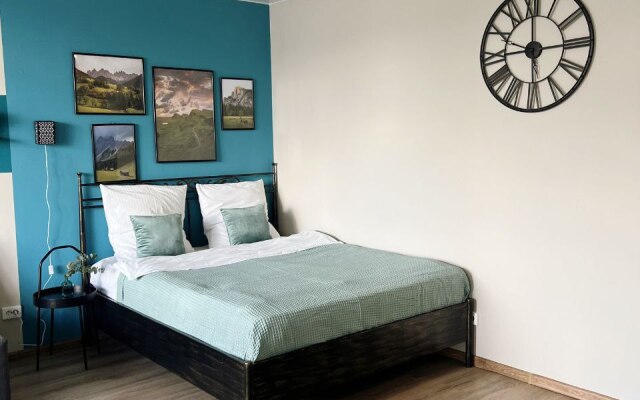 Апартаменты UraganAPART Мятная свежесть в дoме Шурика