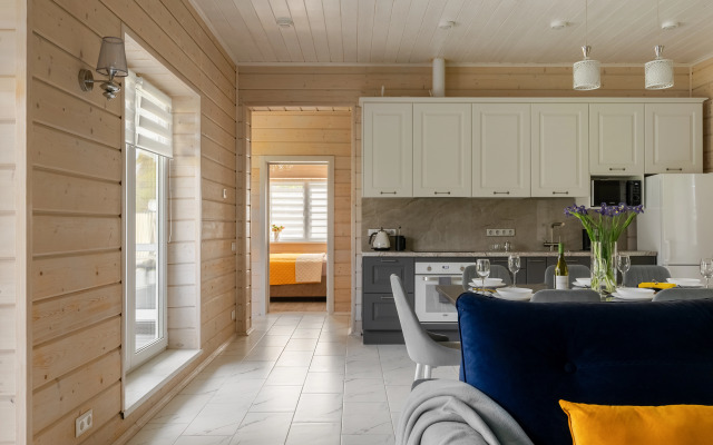 Частный дом Коттедж у озера на Речной