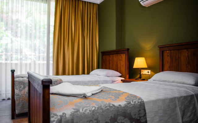 Dores Residence Hotel