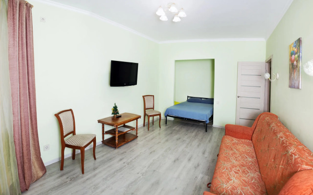 Квартира Комфортная с новой кроватью и новым матрасом