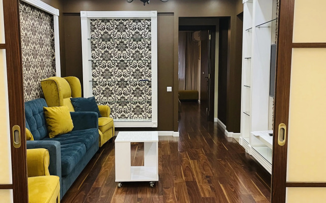 Dvuhkomnatnaya Na Roz 65 Flat