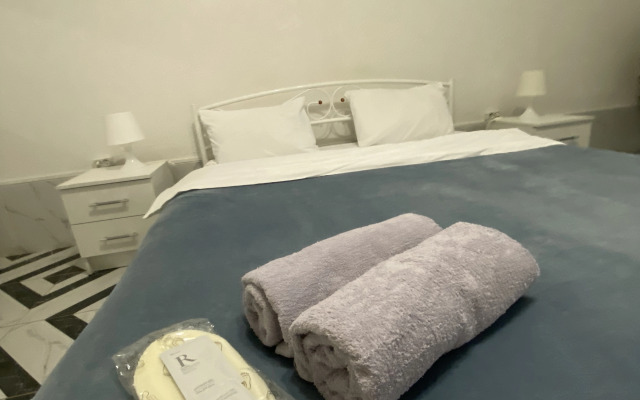 Silver Hotel