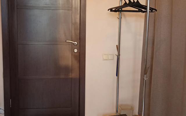Studiya na Karla Marksa 21 Flat