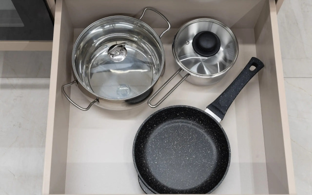 Red Apartments Art Layt Siti Melori Apartments