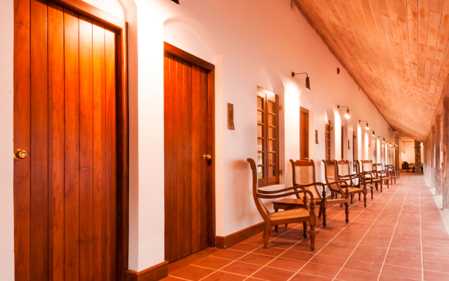 EKHO Sigiriya - 700 meters to Sigiriya Rock