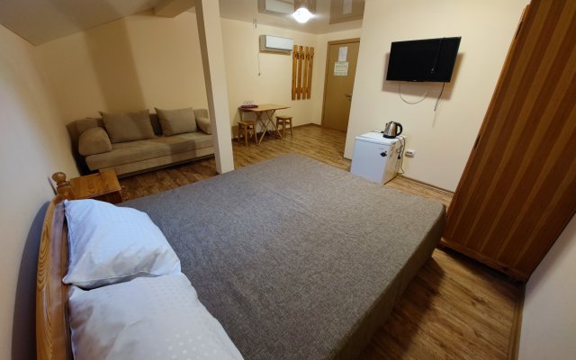 Berezka Guest House