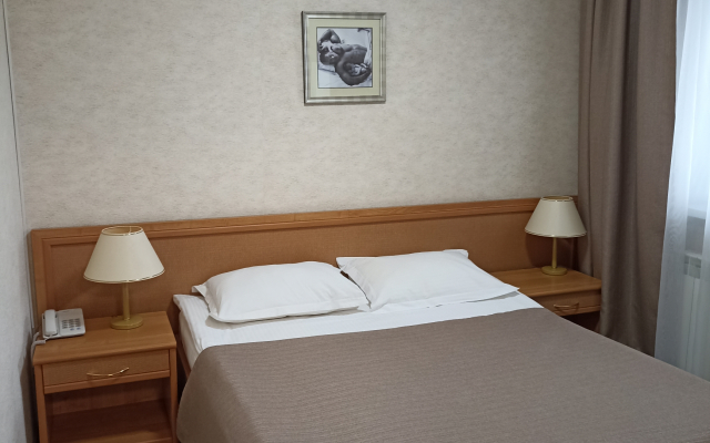 Отель Поворот