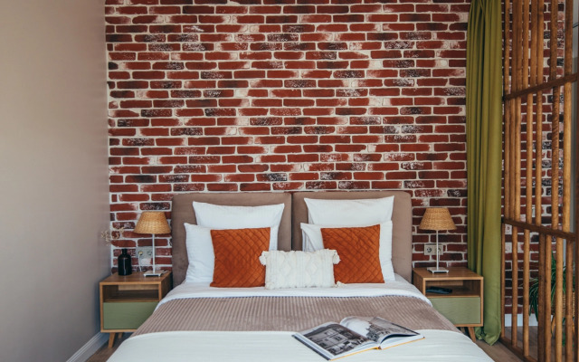 Boho Room V 100 Metrakh Ot Morya Apartments