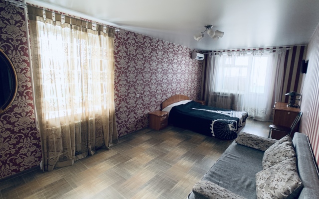 Oktyabryskaya 221 Apartments