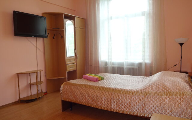 RentaDay Apartments Khutorskaya