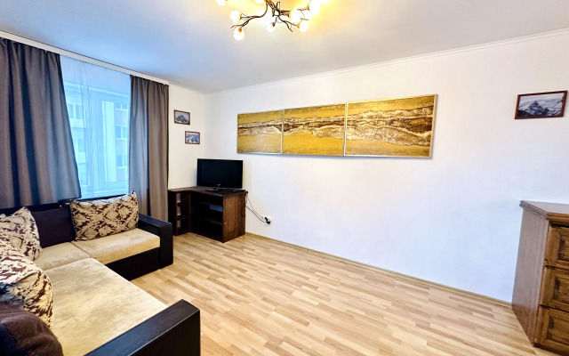 Квартира на Аланской, 25 "12"