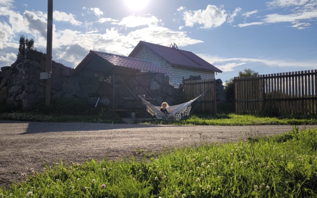 Частный дом Чёрный домик у озера Отрадное