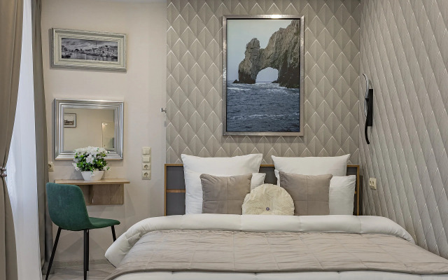 Квартира улучшенная в центре города студия