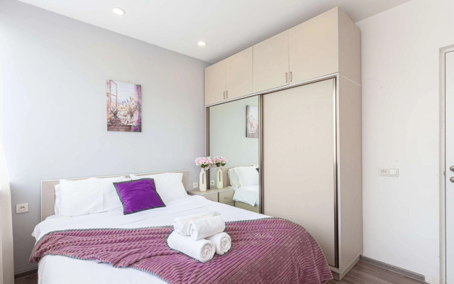 Stay Inn on Sayat-Nova ave. 33-91 Apartments