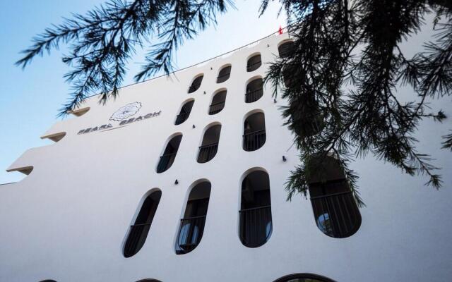 Pearl Beach Hotel