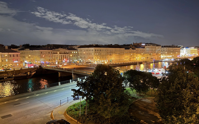 Квартира Loft F92 с Видом на Набережную Реки Фонтанки