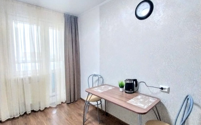 Dailyrent-Nn Apartamenty Na Krasnozvyozdnoy Ryadom S Okeanisom