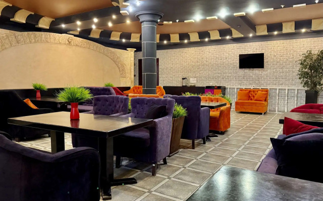 Bridge  Hotel