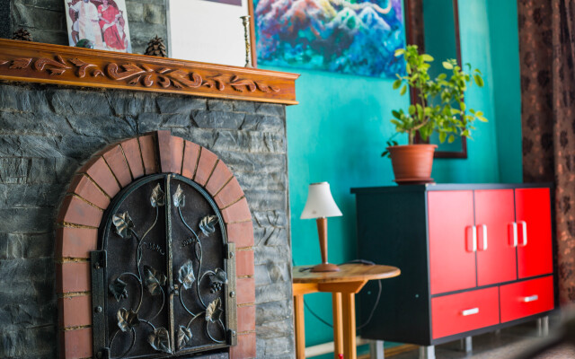 Portal Beluha Guest House
