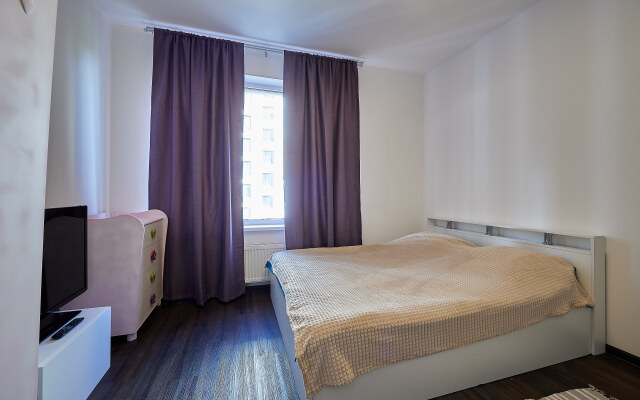 Квартира 1-комнатная с евроремонтом на Тосина