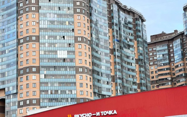 Uyutnaya I Svetlaya U Metro Flat