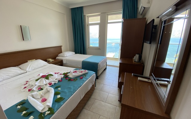 B&B Yüzbaşı Beach Hotel