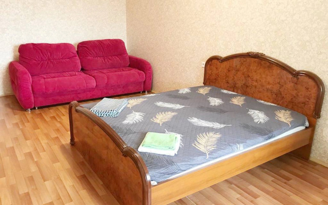 Na Bulvare Pobedy 46B Flat