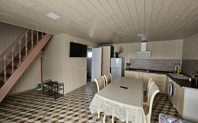 Гостевой дом С.Знаменское - пляж Беляус