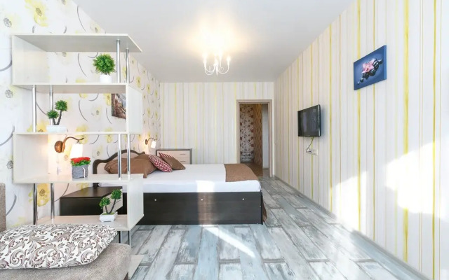 Квартира от компании Хоум Отель на ул. Луначарского, 5