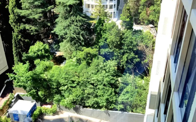 Apartaments v Zhk Metropol s Krasivym Vidom na Gory