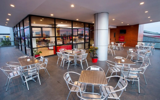 Aston Ketapang City Hotel