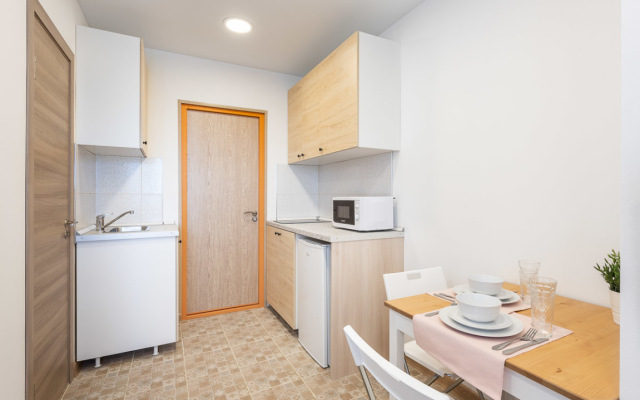 Inhome24 Nedaleko Ot Aeroporta Apartments