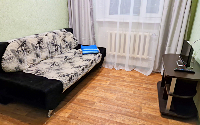 Апартаменты Алмаз Арктики на Зверева 51