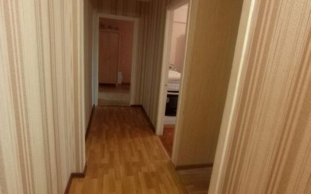 V Blizhayshem K Tsentru Spalnom Rayone Volgograda Flat