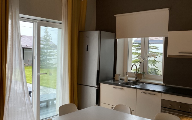 Частный дом White house