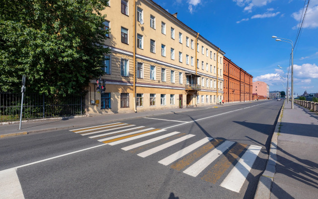 Апартаменты Обводный 203 (1)