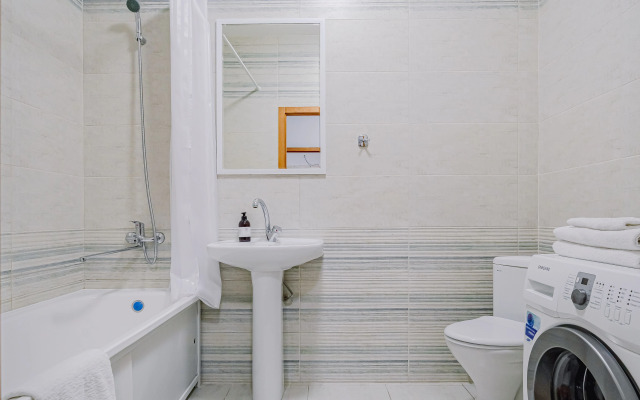 Апартаменты Rooms-Eкб на Улице 8 Марта 190