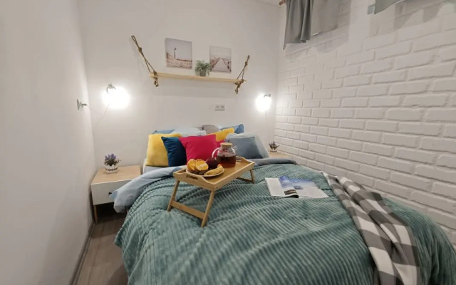 Yuitnaya 2k Po Tukhachevskogo 49/2-21 Flat