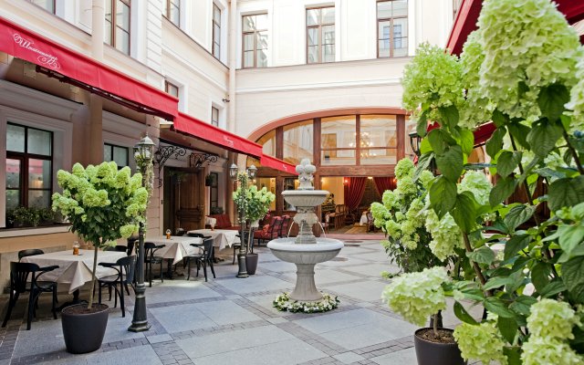 Ekaterina Hotel