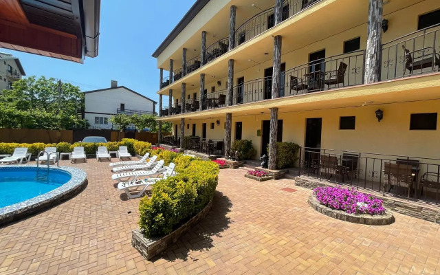 Muskat Guest House