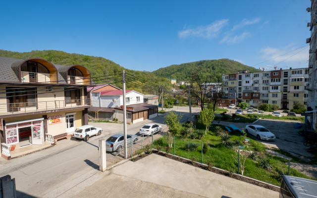 Elladen Guest House