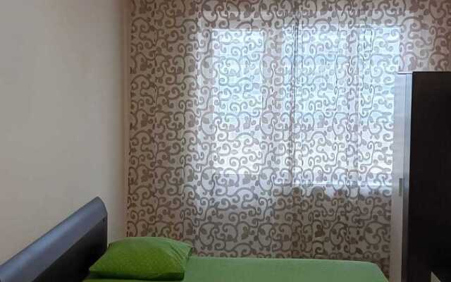 Квартира двухкомнатная на улице Большая Подгорная 87