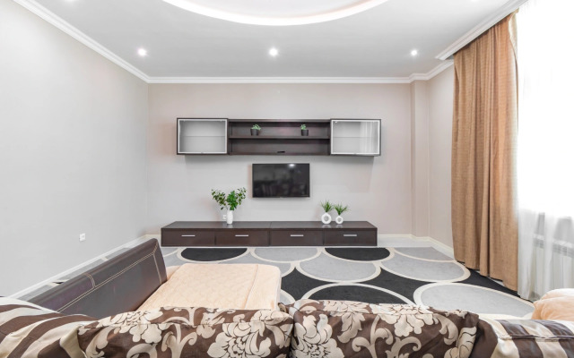 Апартаменты просторные в золотом квадрате