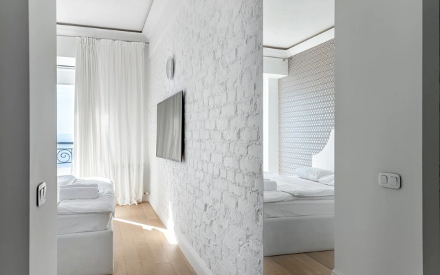 Апартаменты на первой линии главной набережной