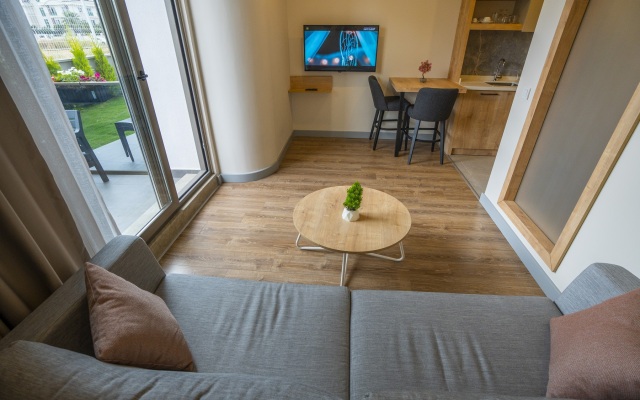 Lara Mari̇ne Homes Apart-Hotel