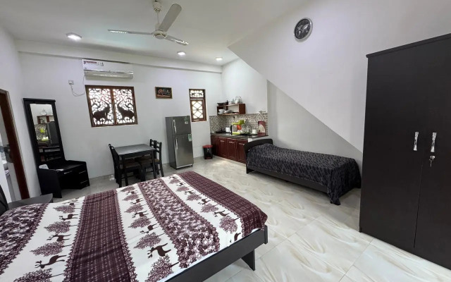 White Elephant Restaurant Mini-hotel